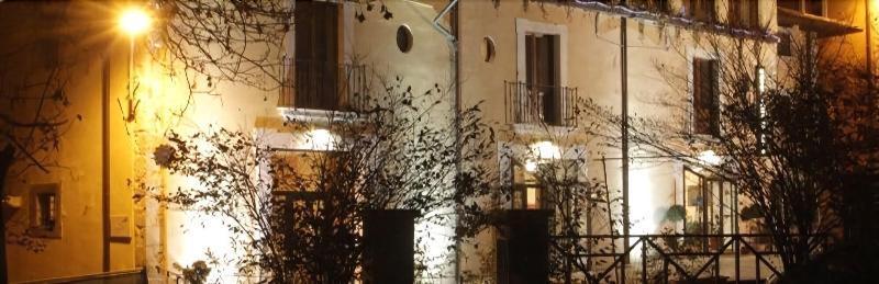 Hotel 99 Cannelle LʼAquila Екстериор снимка