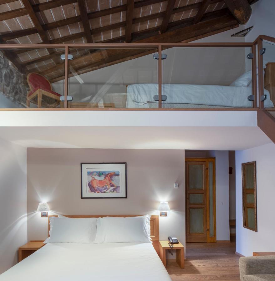 Hotel 99 Cannelle LʼAquila Екстериор снимка