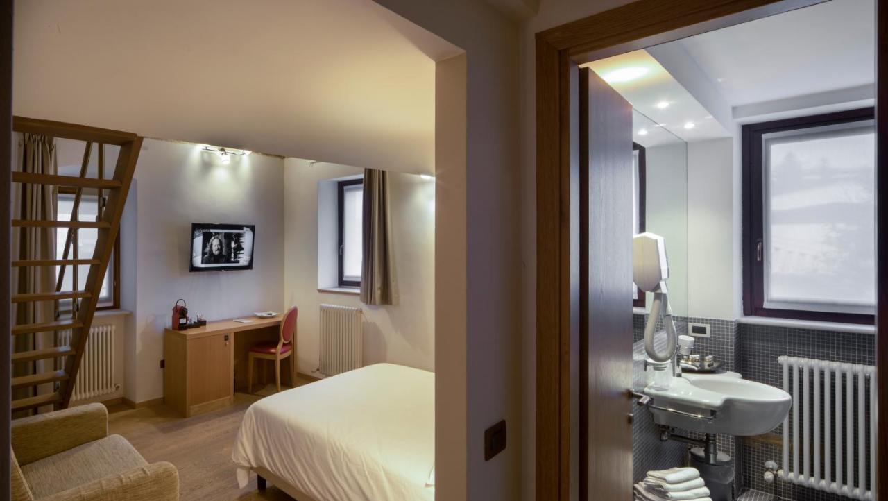 Hotel 99 Cannelle LʼAquila Екстериор снимка